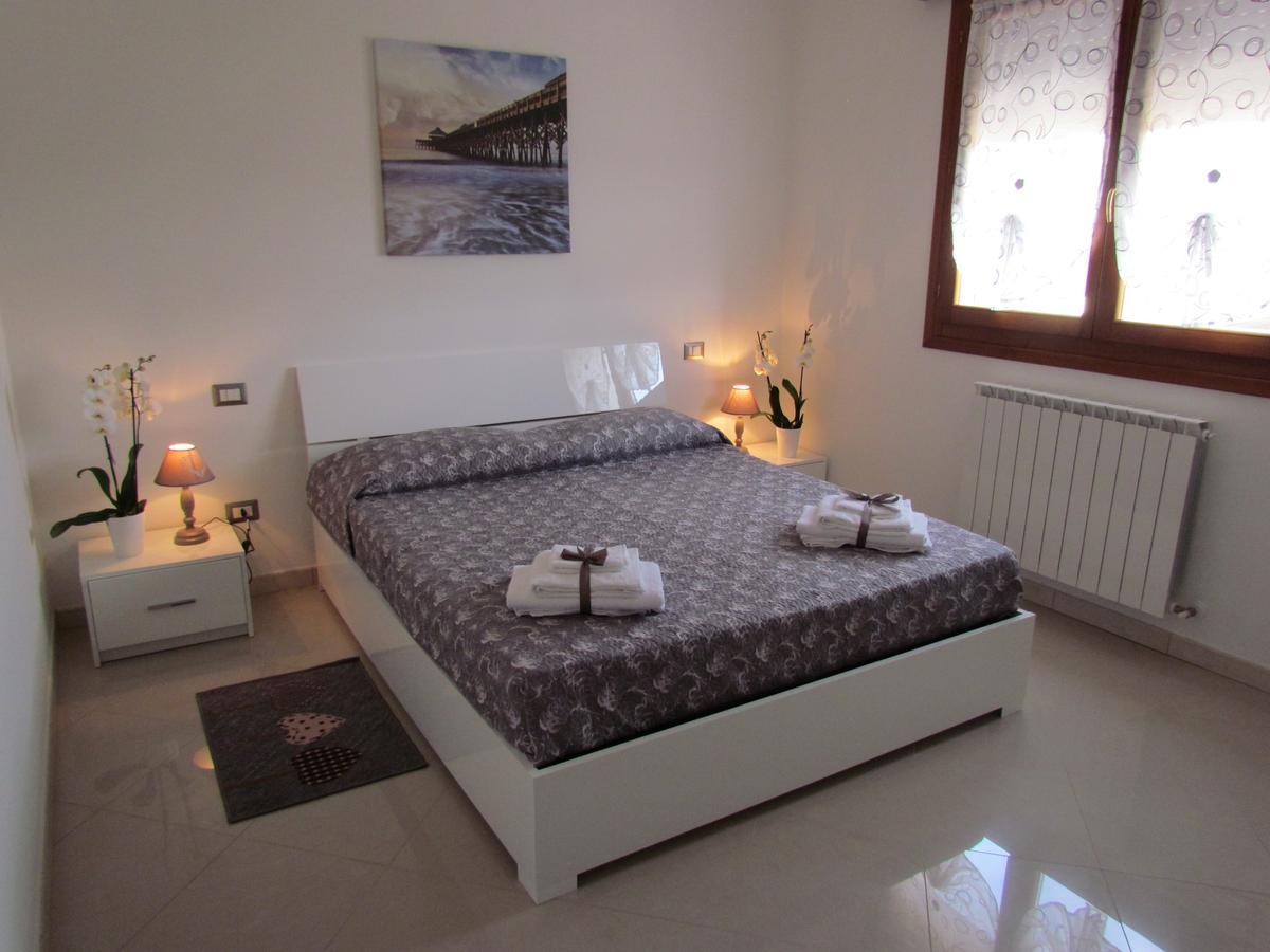 Siviero Apartments Scardovari Esterno foto